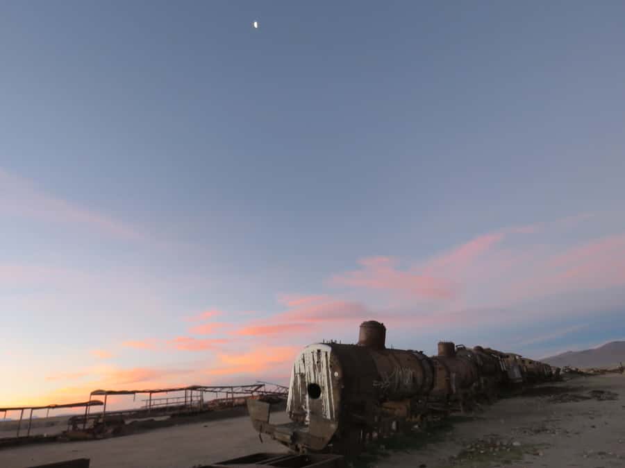 2-Day Private Tour Uyuni Salt Flats including Tunupa Volcano - The return to Uyuni and a second chance at sunset