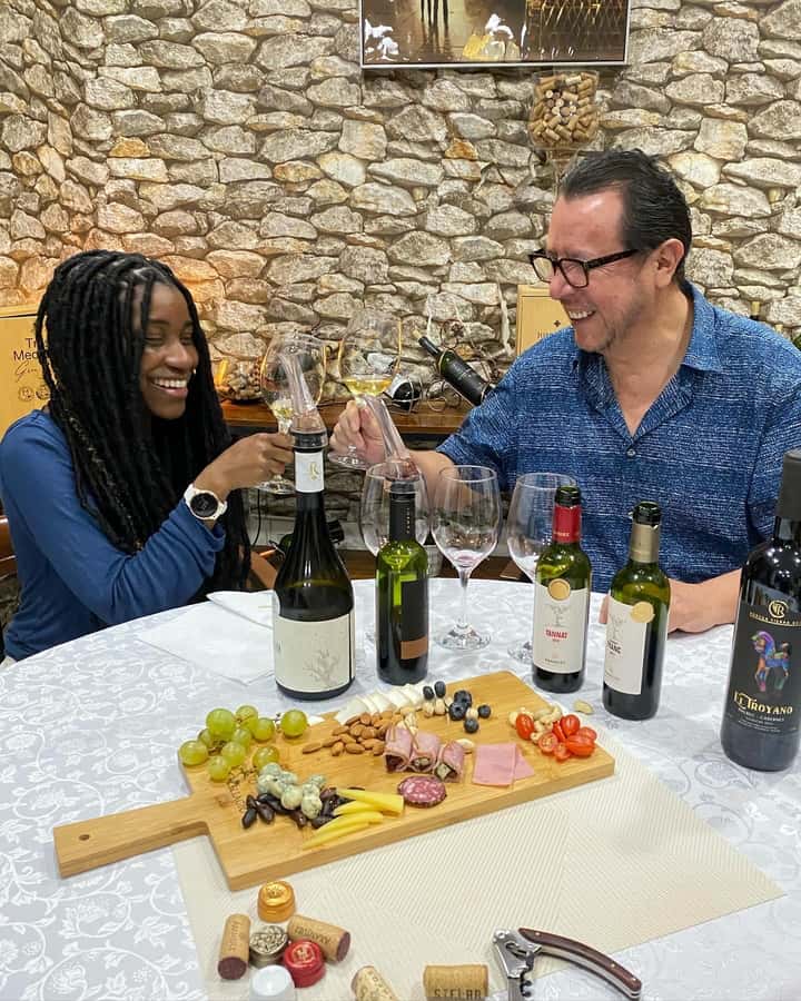 Bolivia: Bolivian Wine Tasting with Charcuterie Board - Should You Book This Bolivian Wine Experience?