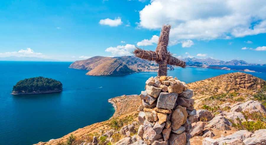 Day Trip from Puno: Explore Sun Island and Copacabana - The 6 a.m. pickup and the Cassani border crossing