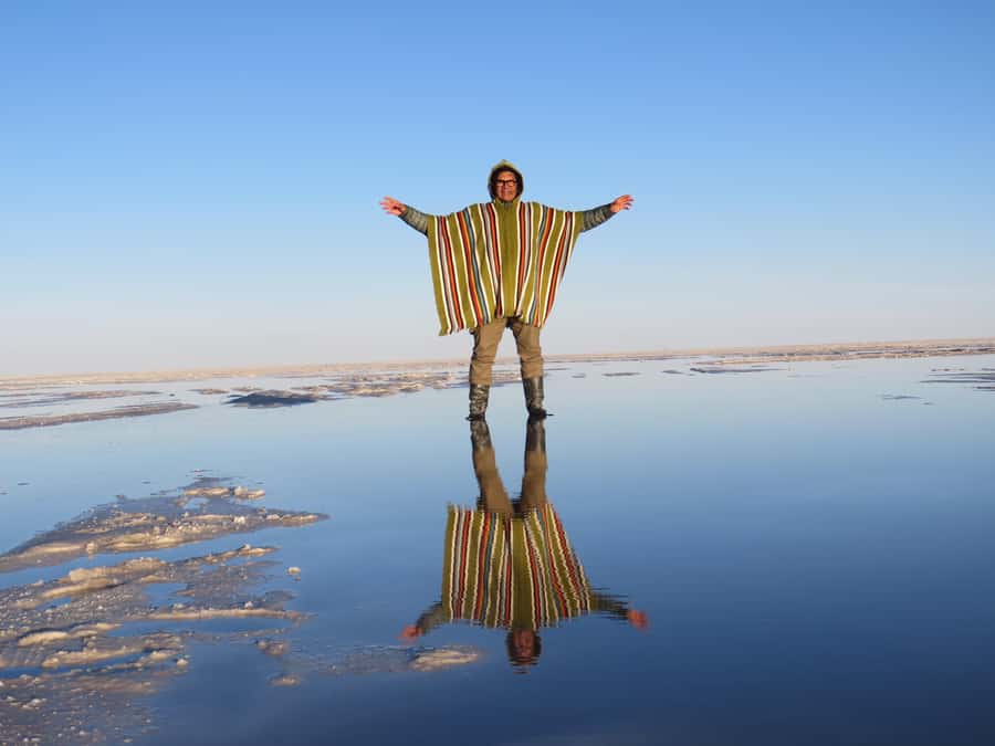From La Paz: 1-Day 1-Night Uyuni Salt Flats Tour by Flight - Key points at a glance