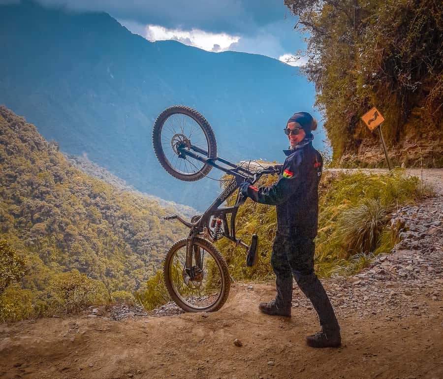 From La Paz: 3-Day Biking Tour Death Road & Uyuni Salt Flats - Incahuasi Island and the cactus-filled center
