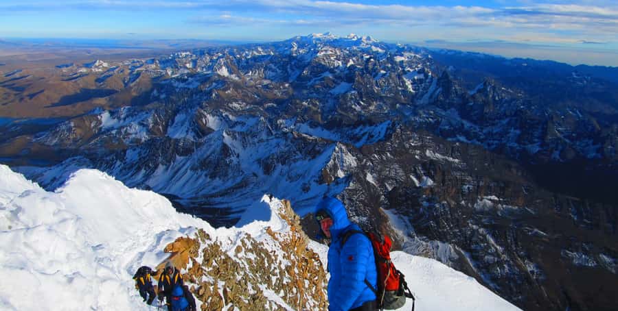 From La Paz: Huayna Potosí Mountain 3-Day Ice-Climbing Trip - The Guides Are the Trip’s Biggest Strength