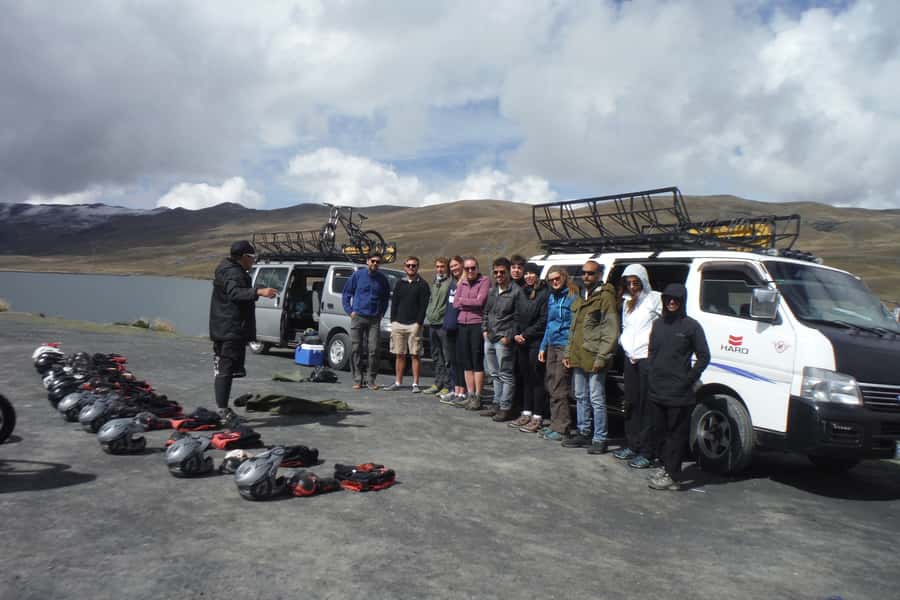 From La Paz: The World's Most Dangerous Road Biking Tour - Chuspipata Marks the Start of the Famous Road
