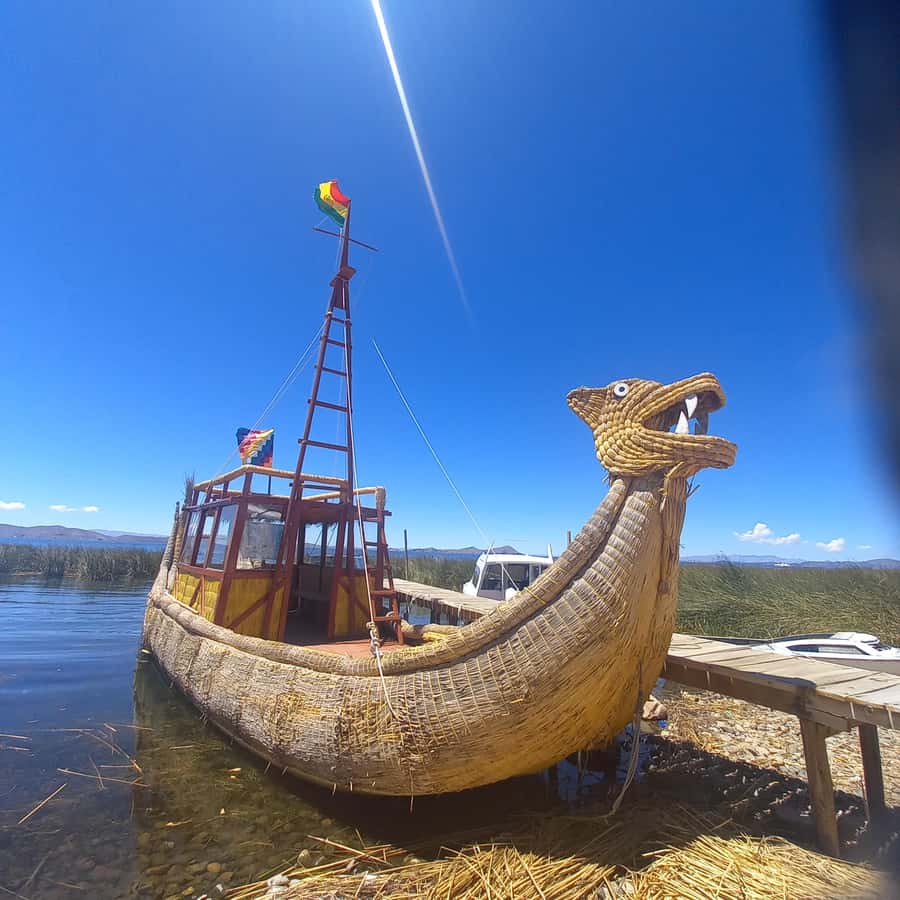 From La Paz: Tihuanacu & Titicaca Lake in one day with lunch - Key points at a glance