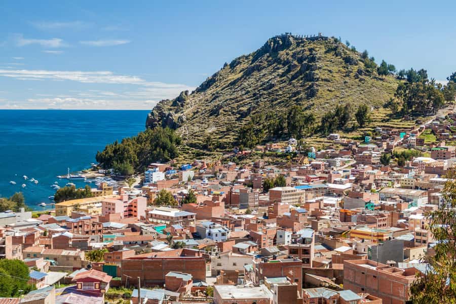 From La Paz: Titicaca, Copacabana, and Isla del Sol Day-Trip - Leaving La Paz at 7 a.m.