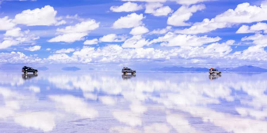From La Paz: Trip to Uyuni Salt Flats with Wine at Sunset - Why the $260 price can make sense