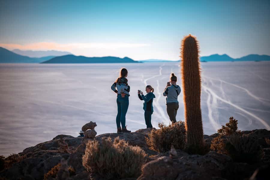 From Uyuni: Full-Day Guided Trip to Salar de Uyuni - What the $146 price really covers