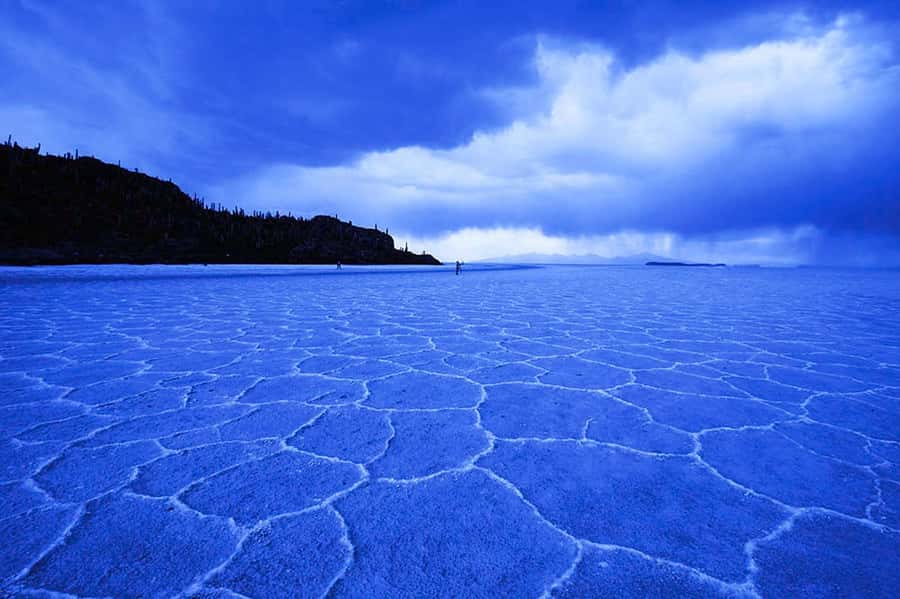From Uyuni: Salt Flats Highlights Jeep Tour with Lunch - Why this one-day Uyuni route works