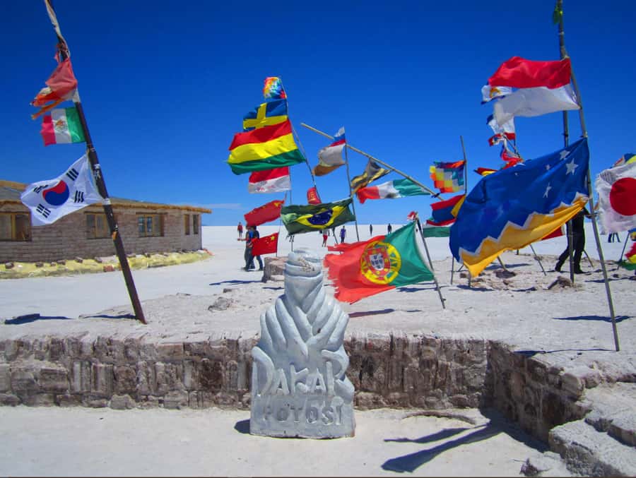 From Uyuni:Uyuni Salt Flats with Incahuasi Island |Full day| - Colchani: craft shops and salt processing