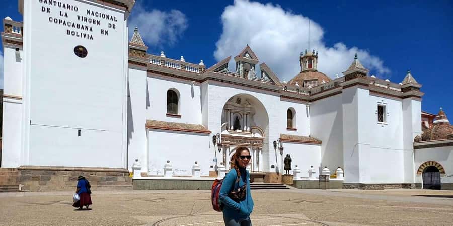 La Paz: 2-day Excursion to Lake Titicaca and Sun Island - Copacabana lunch and the boat to Isla del Sol