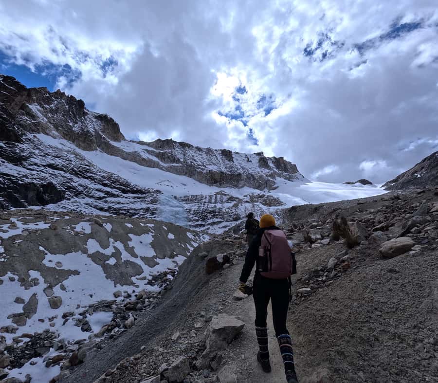 La Paz: Charquini Mountain Guided Hike - Why This Day Trip Works From La Paz