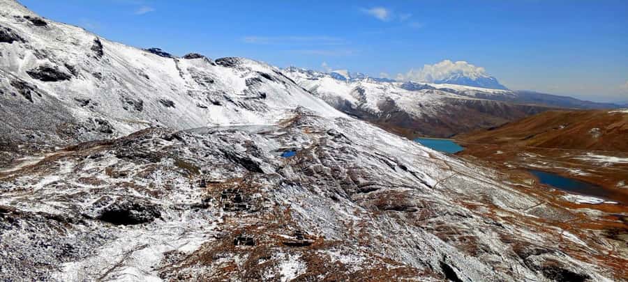 LA PAZ: GUIDED TOUR CHACALTAYA + VALLEY OF THE MOON - From central La Paz to the Cordillera Real