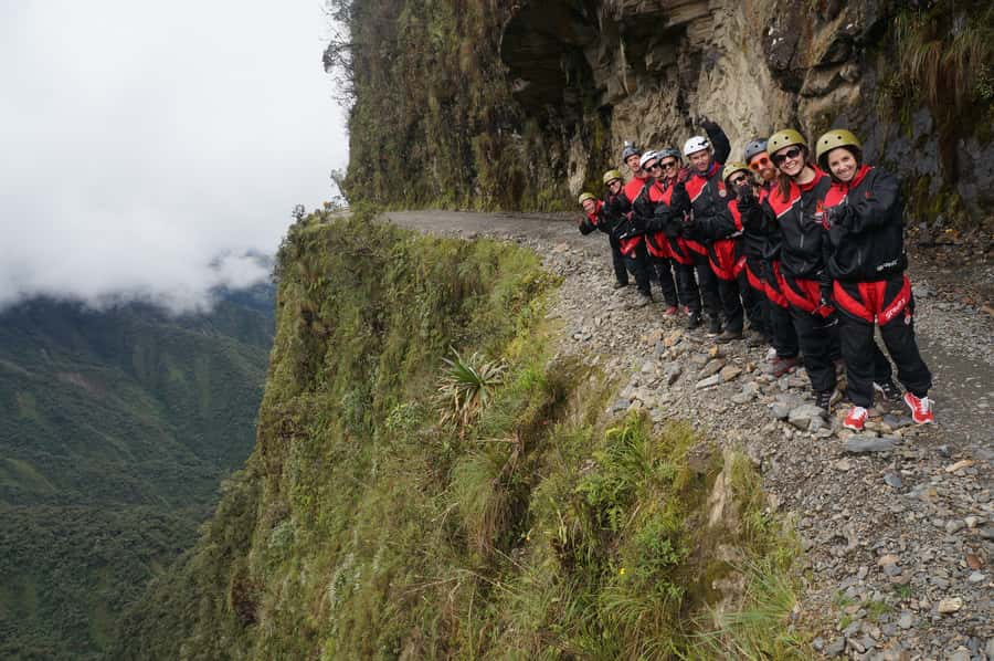 La Paz: Mountain Bike Down the World's Most Dangerous Road - Asphalt First: Snow Peaks, Llamas, and Open Mountain Views