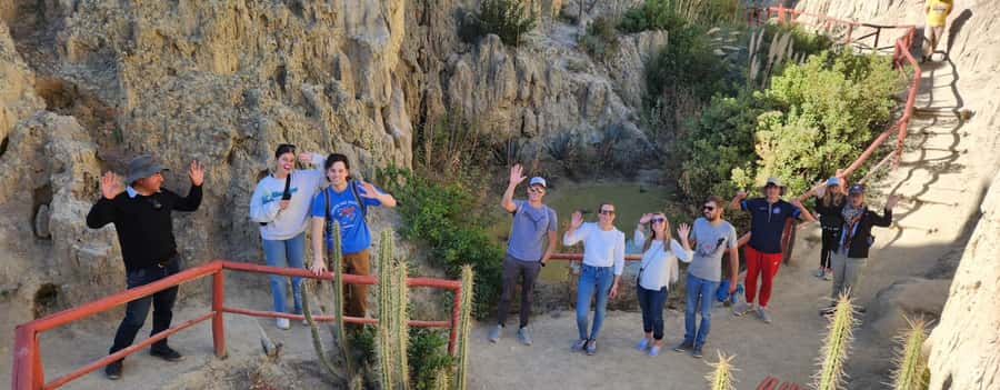 La Paz: Private City Tour with Cable Car & Moon Valley Visit - Who should book this La Paz city tour?