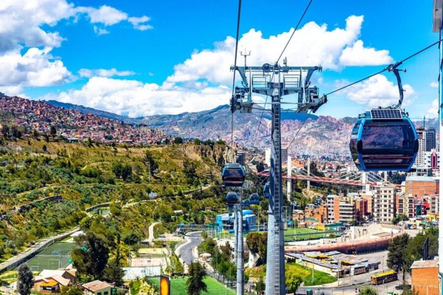 La Paz: Private custom tour with a local guide - What $32 per person really buys