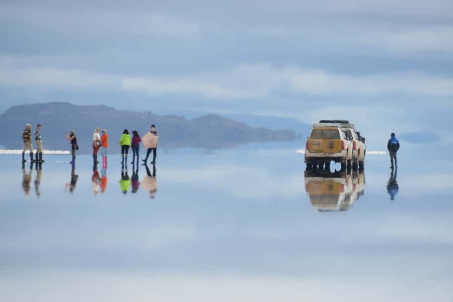 La Paz: Uyuni Salt Flats & Lagoon Share Trip (private room) - Day 1: Leaving La Paz for Uyuni