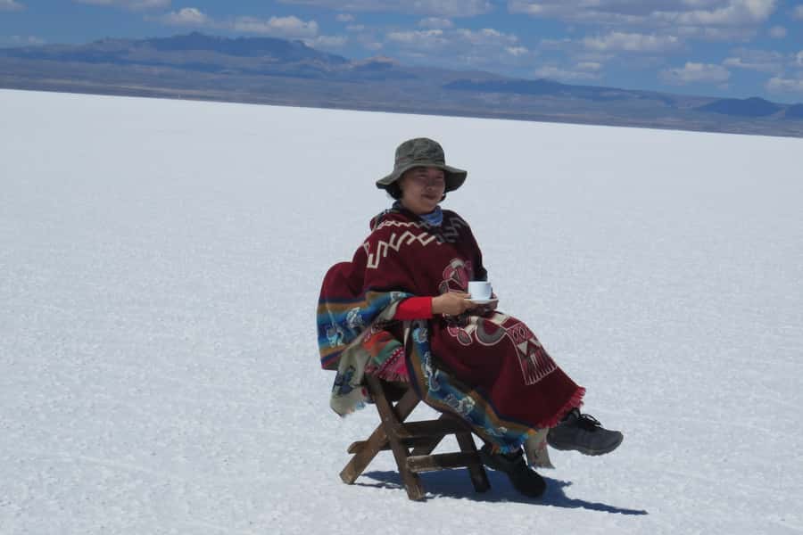 La Paz: Uyuni Salt Flats Tour by Bus - A 7:30 a.m. arrival and an easy transfer