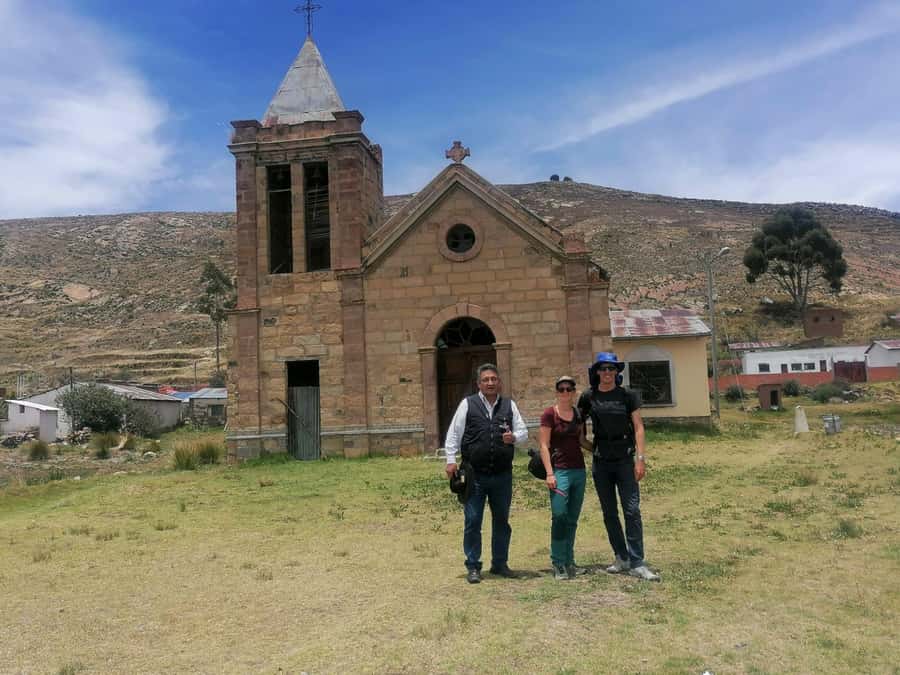 Private Tiwanaku and Titicaca Day Trip from La Paz - Tiwanaku gives the morning its meaning