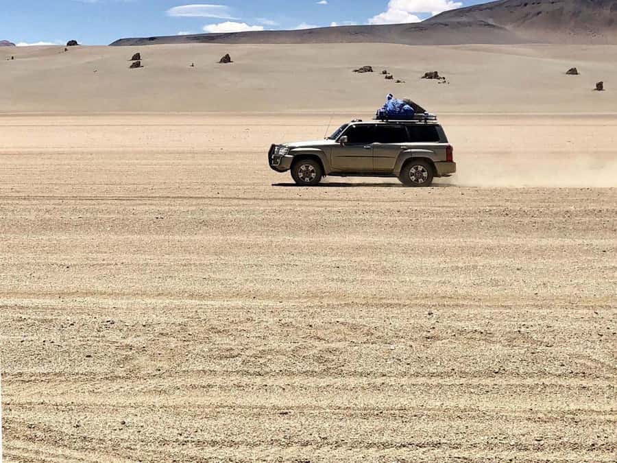 Roundtrip to the Uyuni Salt Flat and the Colored Lagoons - Laguna Blanca, Laguna Colorada, and volcano country
