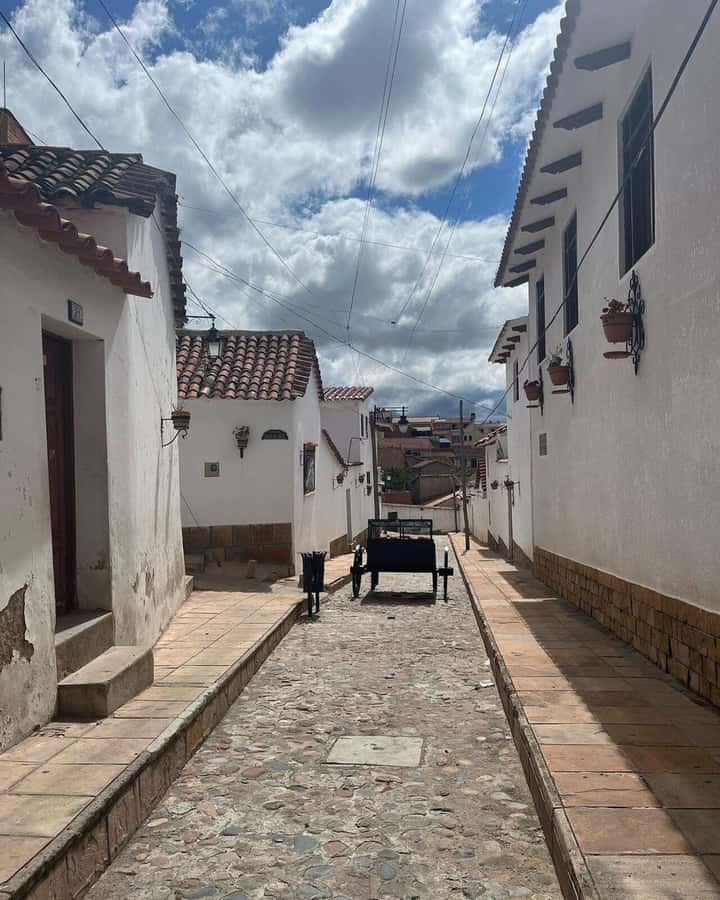 Sucre: A Day Spent Exploring the Historic Area of the City - Ride a public bus to the University of Charcas