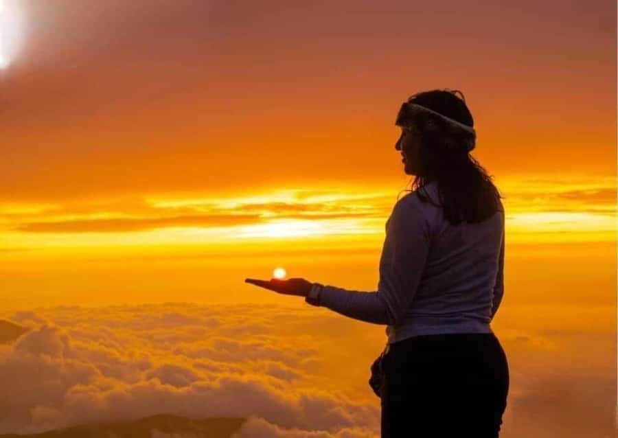 Sucre: Sunrise, the Crater de Maragua and old Cave Paintings - Pumamachay and Incamachay: art made before written records