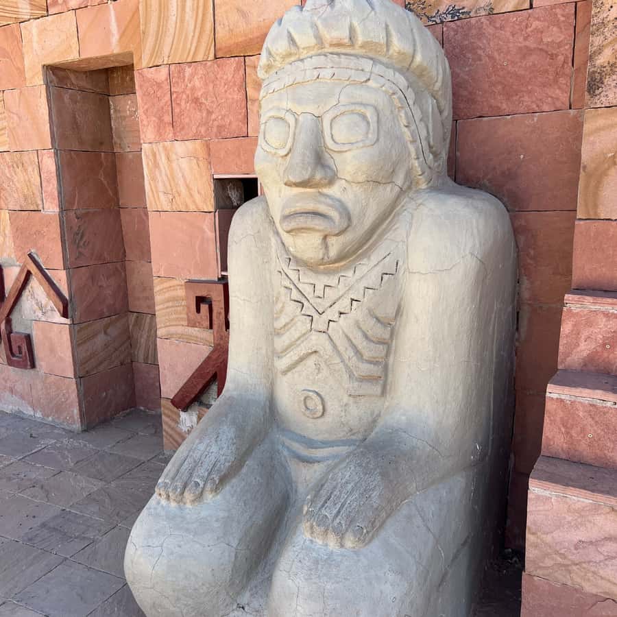 Tiwanaku; Pre Incan Ruins Tours from La Paz - The Main Archaeological Site: Two And A Half Hours
