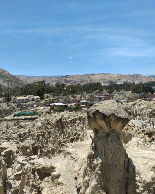 Tour moon valley and rich areas La Paz city - Packing for La Paz’s Changing Weather