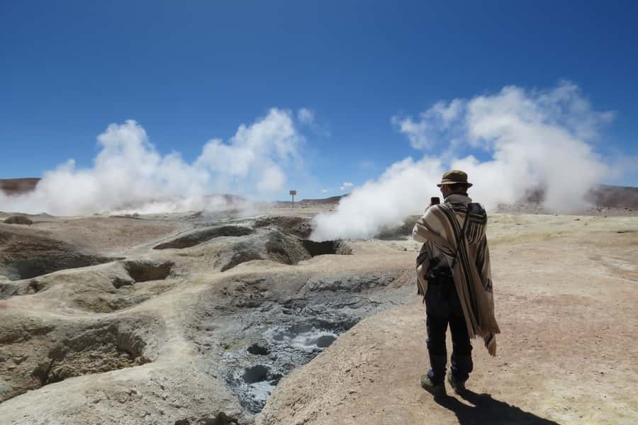Uyuni: 3 Days Uyuni & red lagoon with private accommodation. - Sunset, a Special Toast, and Hotel Boutique Atipax