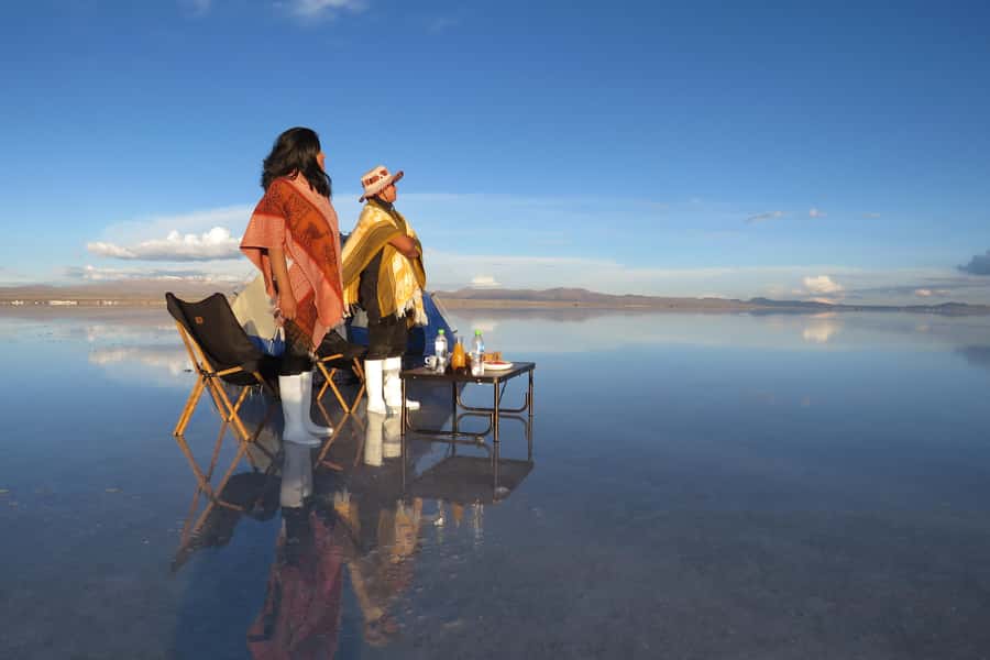 Uyuni: 3 Days Uyuni & red lagoon with private accommodation. - Guide Quality, Group Size, and Transport Checks