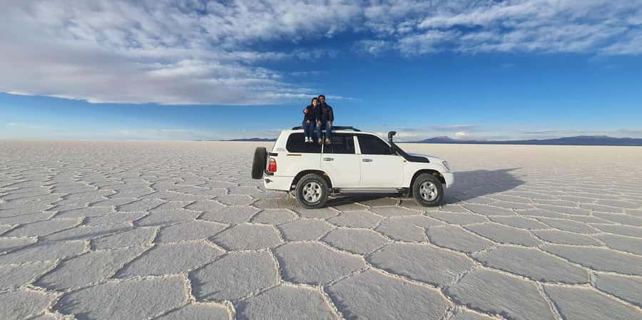 Uyuni: Salar de Uyuni and San Pedro de Atacama 3-Day Tour - What the $280 price really covers