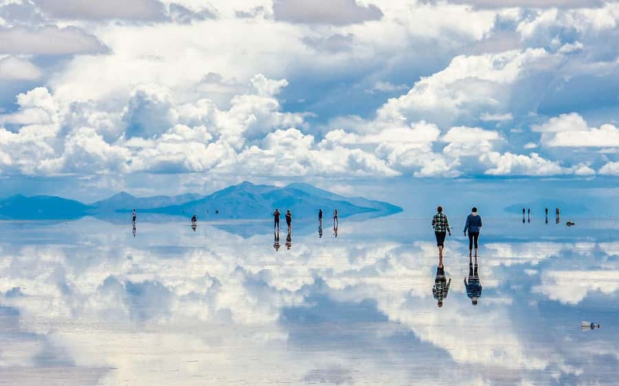 Uyuni: Salar de Uyuni Traditional Tour+Sunset Tour - Starting at 10:30 with the old trains