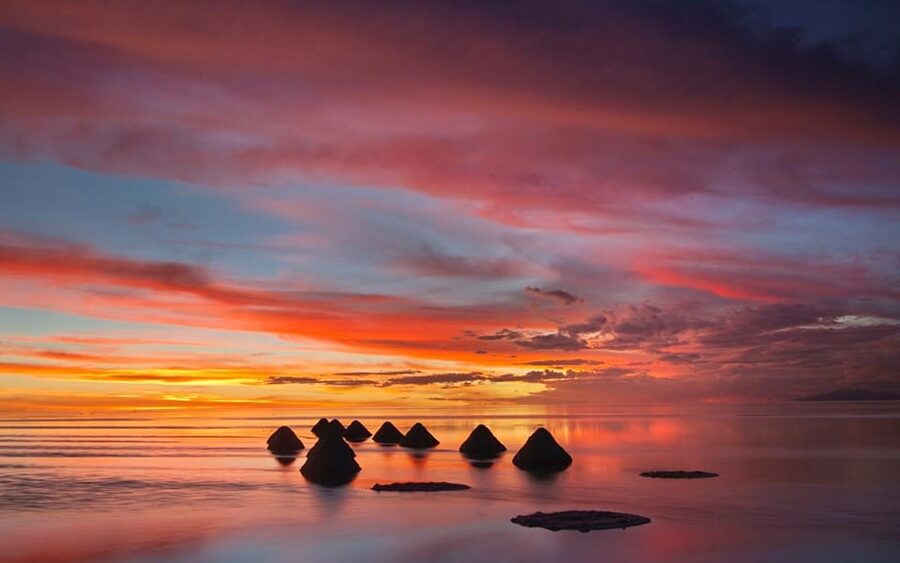 Uyuni: Salar de Uyuni Traditional Tour+Sunset Tour - Who should book this Uyuni tour?
