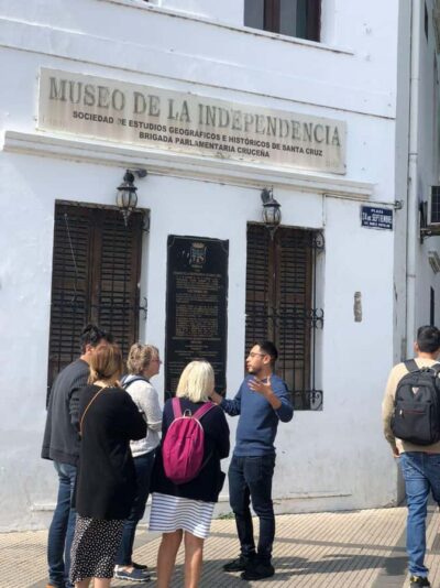 Walking tour - A journey through the History of Santa Cruz - Meeting at September 24 Square