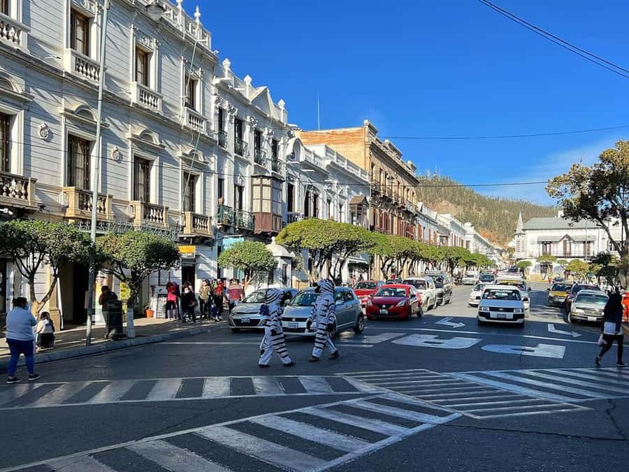 Walking tour in Sucre: History, Culture & Amazing Views - Starting at Plaza Cochabamba and Riding Beyond the Center