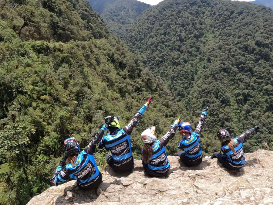 World's Most Dangerous Road "Private" Mountain Biking Trip - Why the Full-Suspension Bike Matters