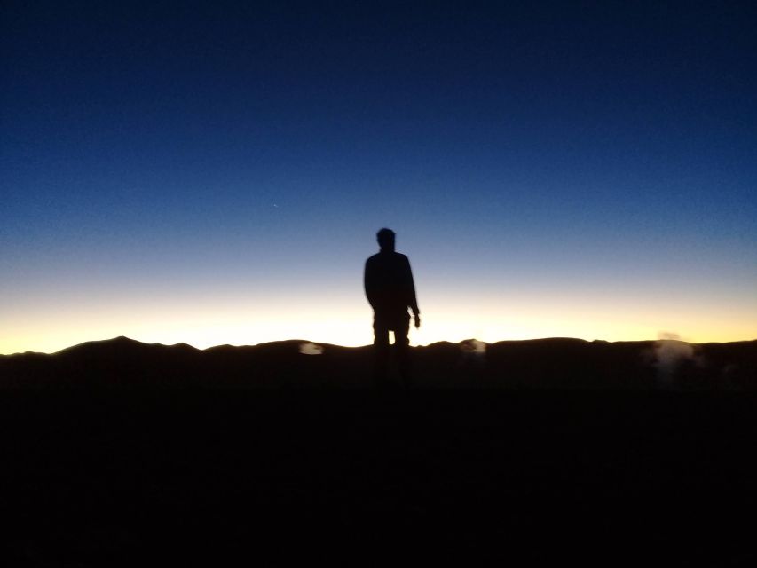 2-Days private tour from Chile to Uyuni Salt Flats - What the $1,255 price covers