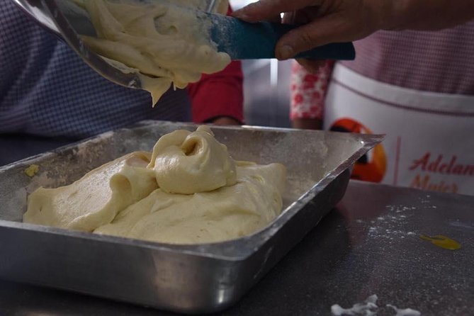 Adelante Mujer Bolivian Cooking Workshops - Price, group size, and booking value