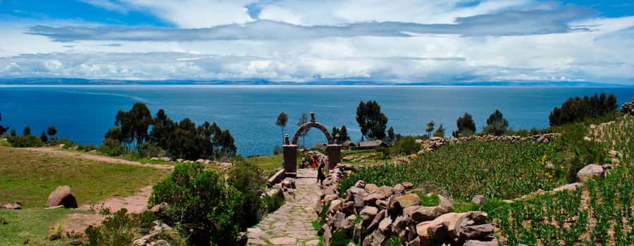 From Arequipa: incredible tour with Puno 3days/2nights - Pace, language, and practical details