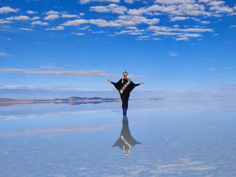 From La Paz: 4-Day Uyuni Salt Flats and Atacama Tour - The route trades city comfort for big scenery