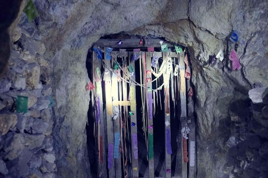 From Potosí: Guided tour of the Cerro Rico Mine - Inside the Cerro Rico Galleries