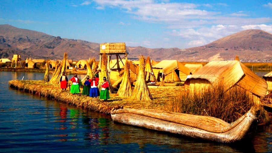 Puno: Full day exploration of the Uros and Taquile Islands - A full day on Lake Titicaca