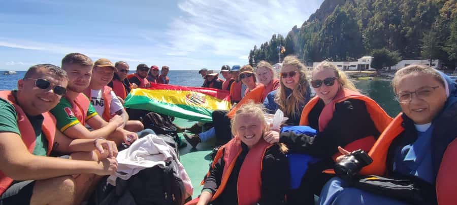 Titicaca Lake - Copacabana Full day desde La Paz - What the $115 price covers