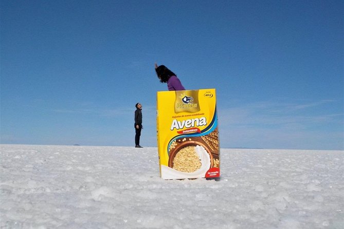 Uyuni Salt 1 day Tour with guide in English + Lunch and Sunset - Lunch on the salt flat