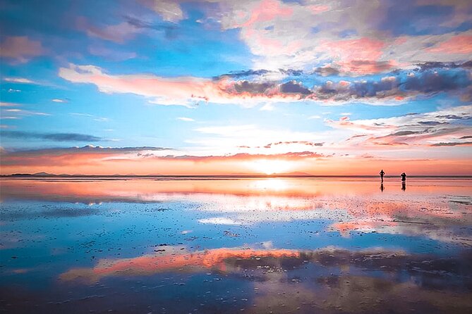 Uyuni Salt Flats 3 Days/ 2 Nights with English Speaking Guide - Day one: train relics, salt workshops, and a white horizon